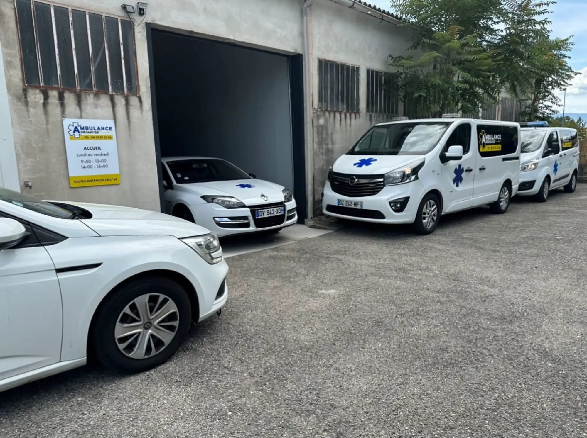 Ambulance Dromoise à Romans-sur-Isère : VSL, transport allongé, dialyse et urgences non vitales.