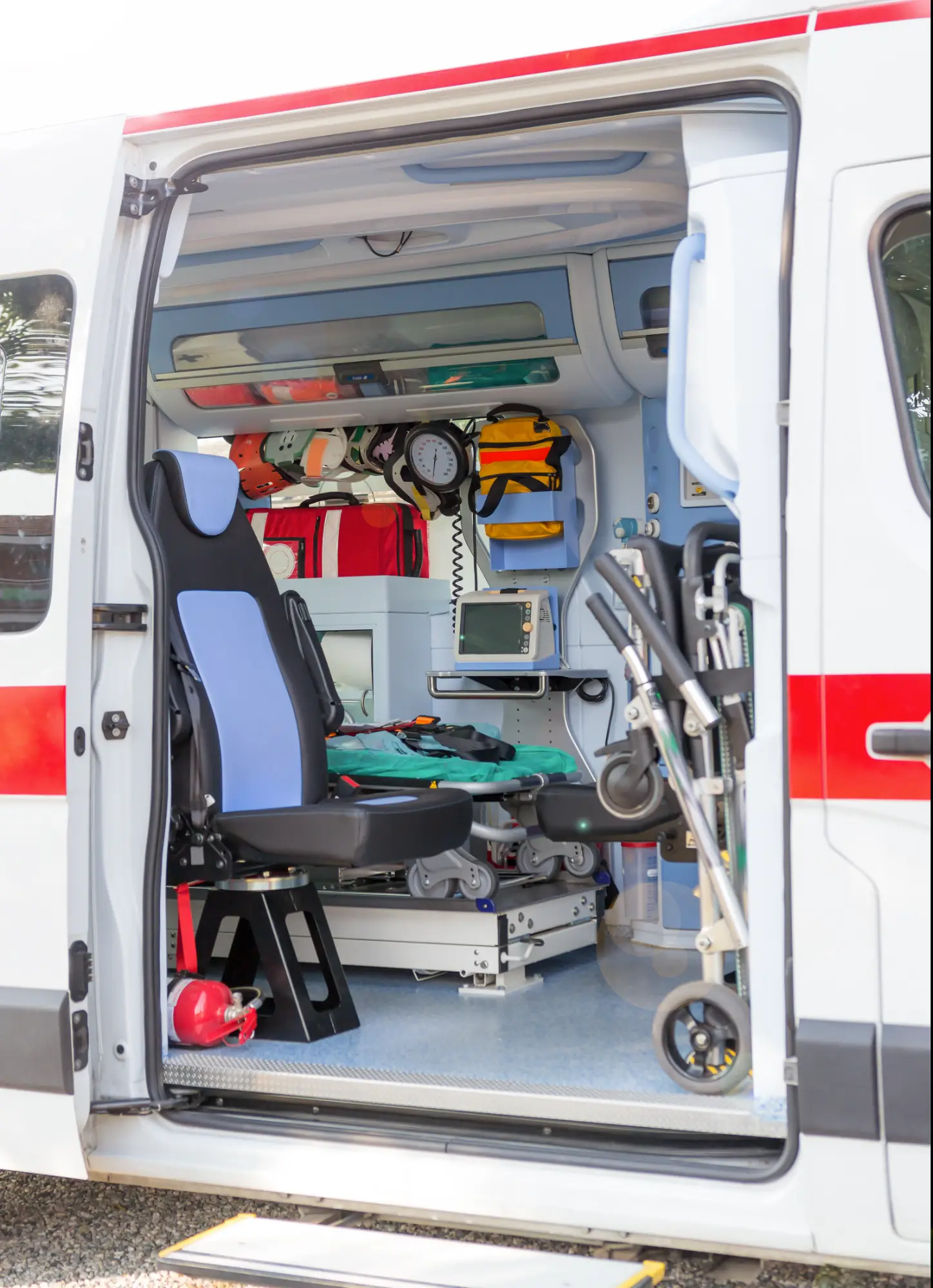 Ambulance Dromoise à Romans-sur-Isère : VSL, transport allongé, dialyse et urgences non vitales.